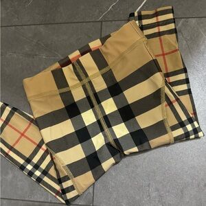 BURBERRY KIDS
Baby Vintage Check leggings
